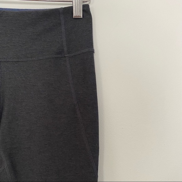 Outdoor Voices Dipped Colorblock 7/8 Leggings Charcoal Navy Size XS - Picture 3 of 12